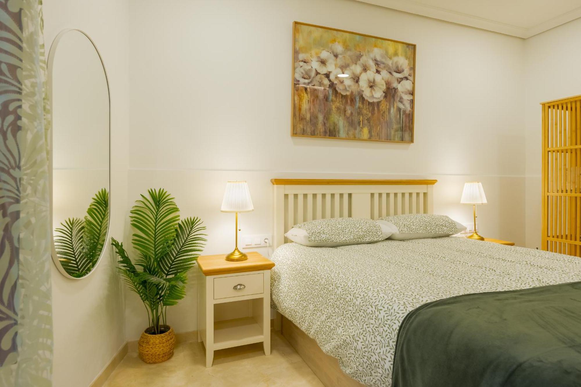Apartament Fantastico 2H+1B Plaza Del Museo Sewilla Zewnętrze zdjęcie